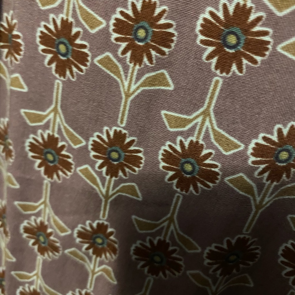 Chic Patterned Dress - Picture 5 of 5